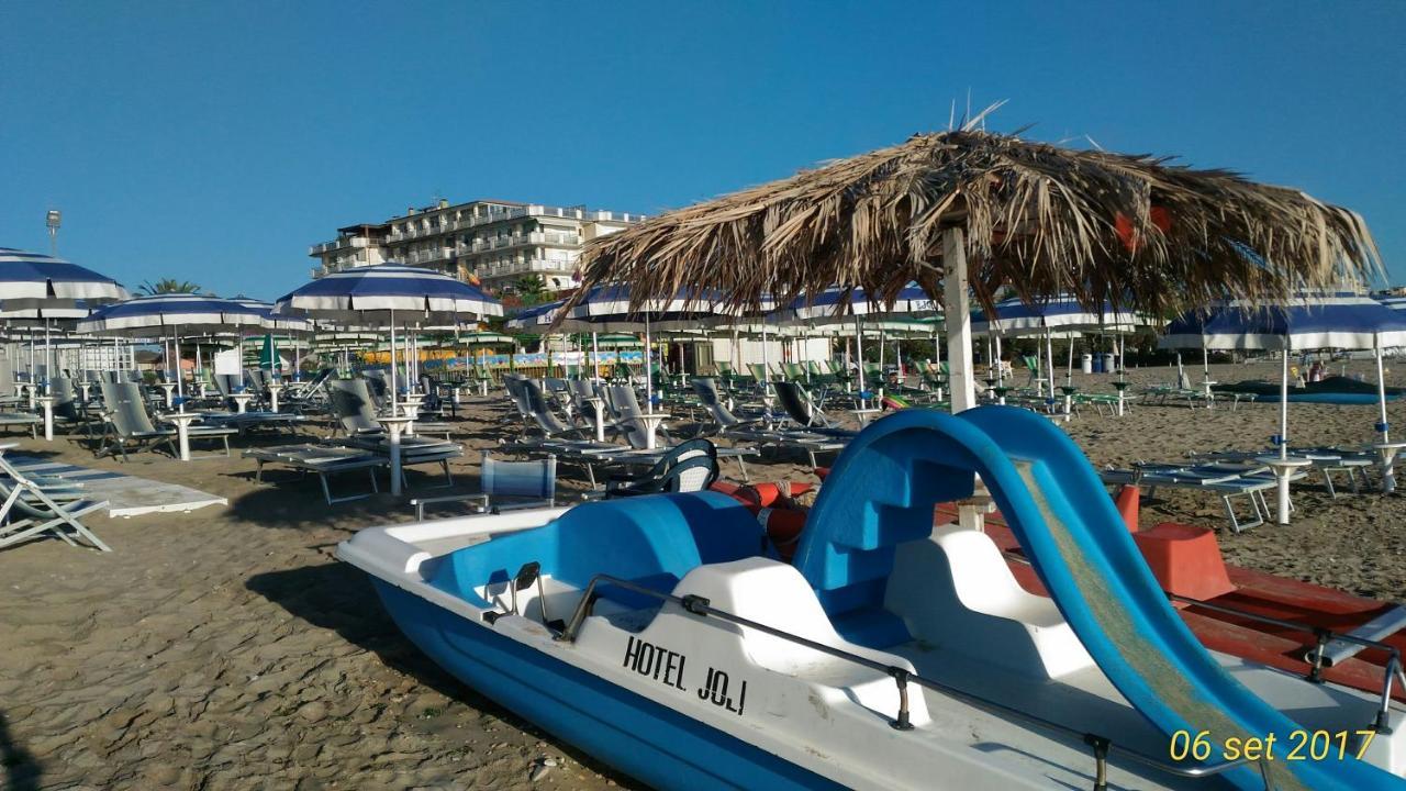 Hotel Joli Alba Adriatica Exterior photo